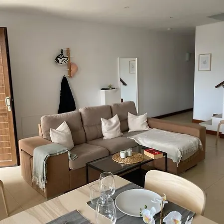 Casa Marla Mit 3 Schlafzimmern Und 2 Badezimmern Appartement